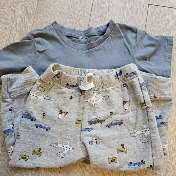 Carter's 18m 2 Piece Sweatpants & T-Shirt Set Cars - Picture 1 of 6